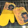 African American Oven Mitt and Potholder (2)