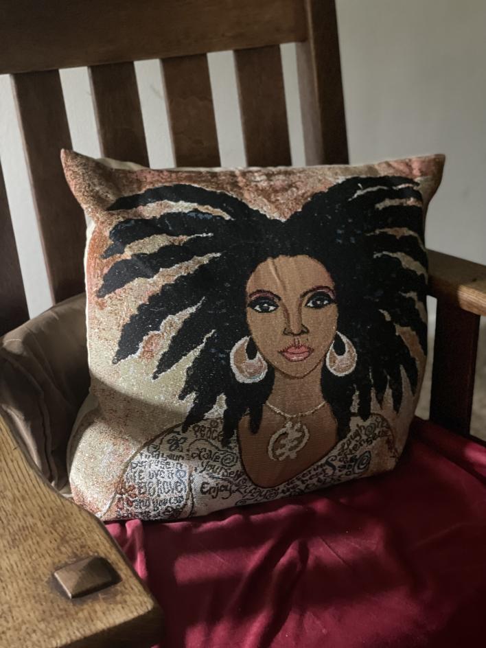 Cushion Covers (55) Nubian Queen Cushion Cover
