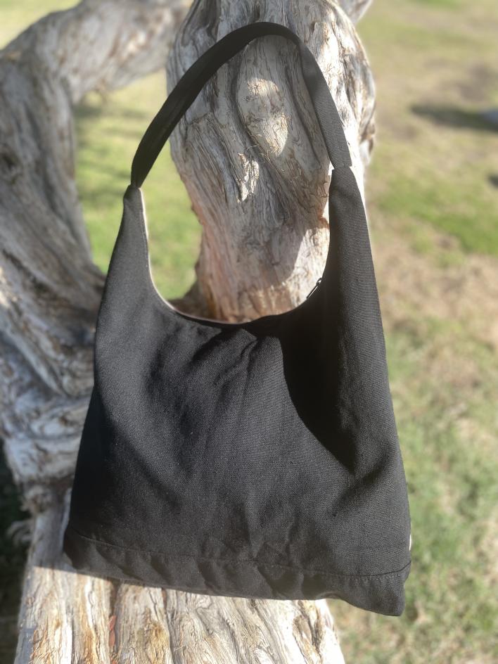 Hobo Bag_Back Side