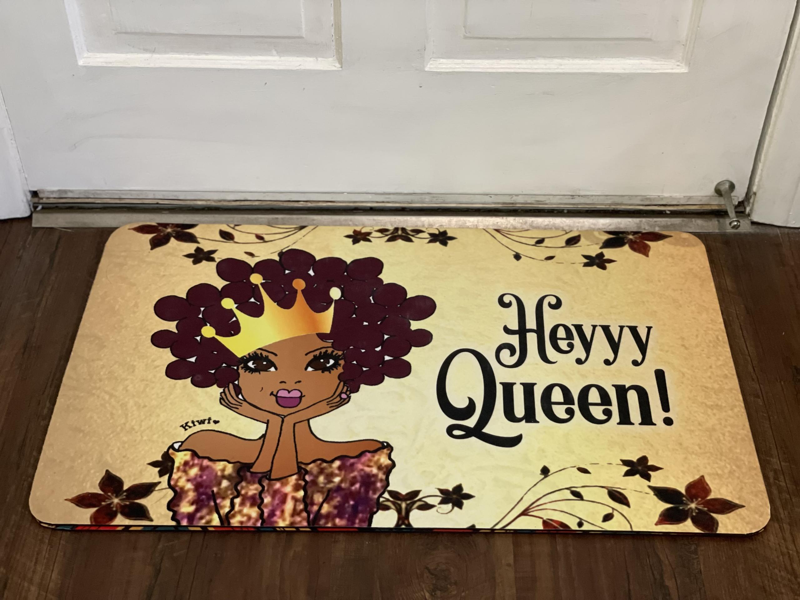 The Kitchen Queen Oven Mitt Potholder Set by Shades of Color
