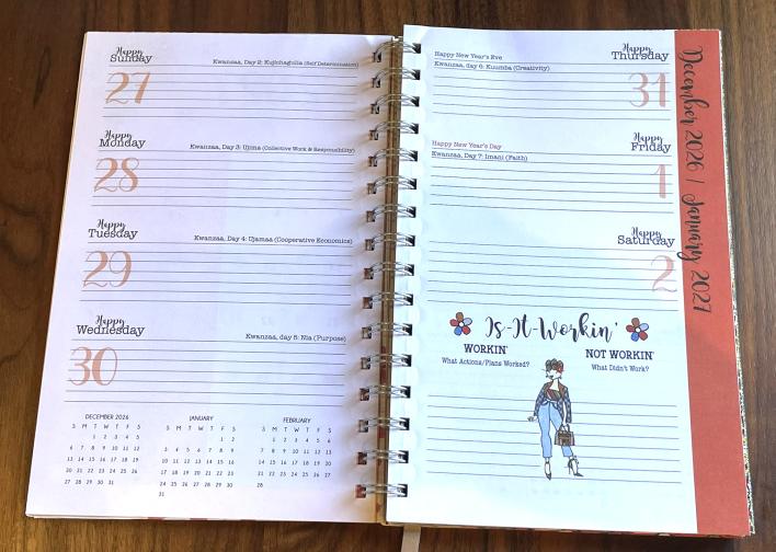 Kiwi McDowell Weekly Planners_Inside Pages (1)