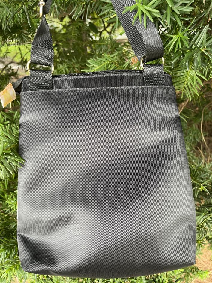Travel Purse_Back Side